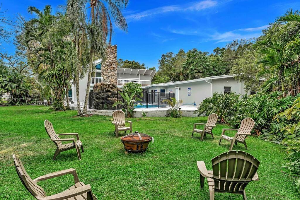 Rare Hidden Getaway Heated Pool 1.5 Acres! Sleeps 16 Villa Форт Лодърдейл Екстериор снимка